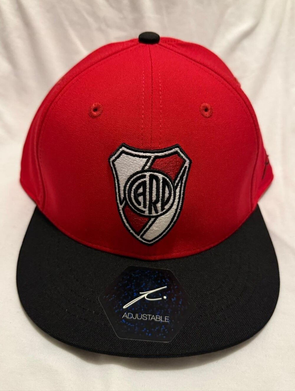 River Plate Red and Black Graphic Cap with Pink Lining